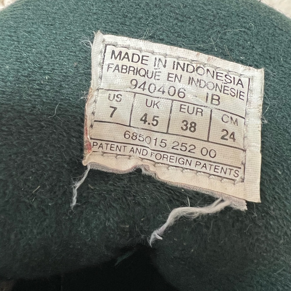 RARE vintage 90’s Nike Caldera - Picture 6 of 7